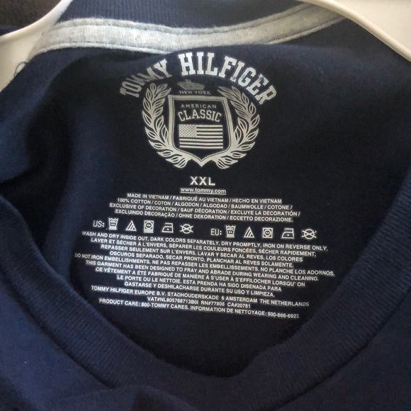 Authentic Tommy Hilfiger T-Shirt - Picture 5 of 8